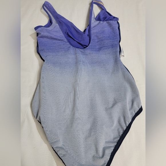 Lands' End V-Neck Wrap Slendersuit Tummy Control Swimsuit Size 10 - Picture 3 of 10